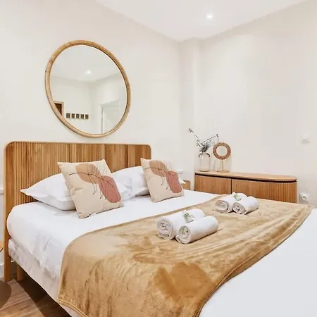 Beautiful Flat With Ac For 4 Pax - Opera Apartamento