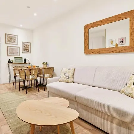 Daire Beautiful Flat With Ac For 4 Pax - Opera