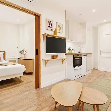 Beautiful Flat With Ac For 4 Pax - Opera Daire